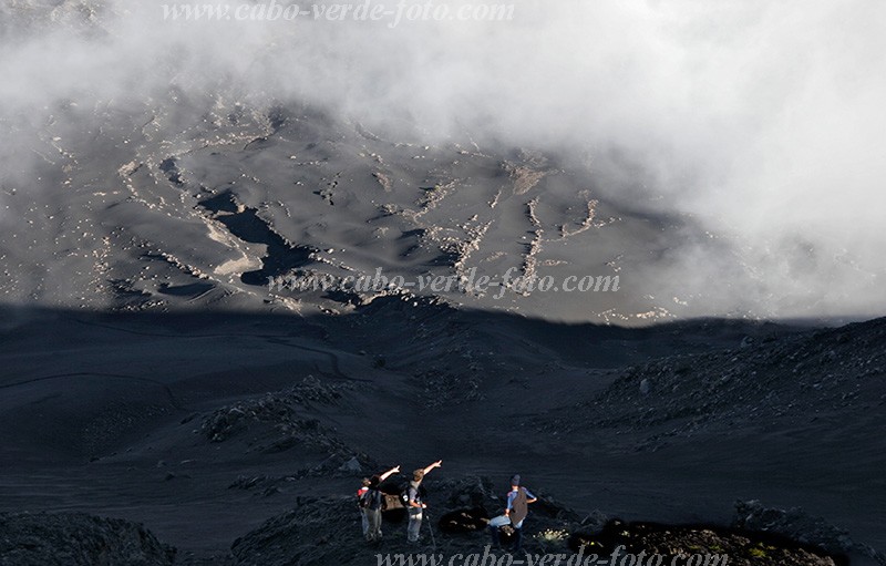 Insel: Fogo  Wanderweg:  Ort: Ch das Caldeiras Motiv: Morgen Motivgruppe: Landscape Mountain © Florian Drmer www.Cabo-Verde-Foto.com