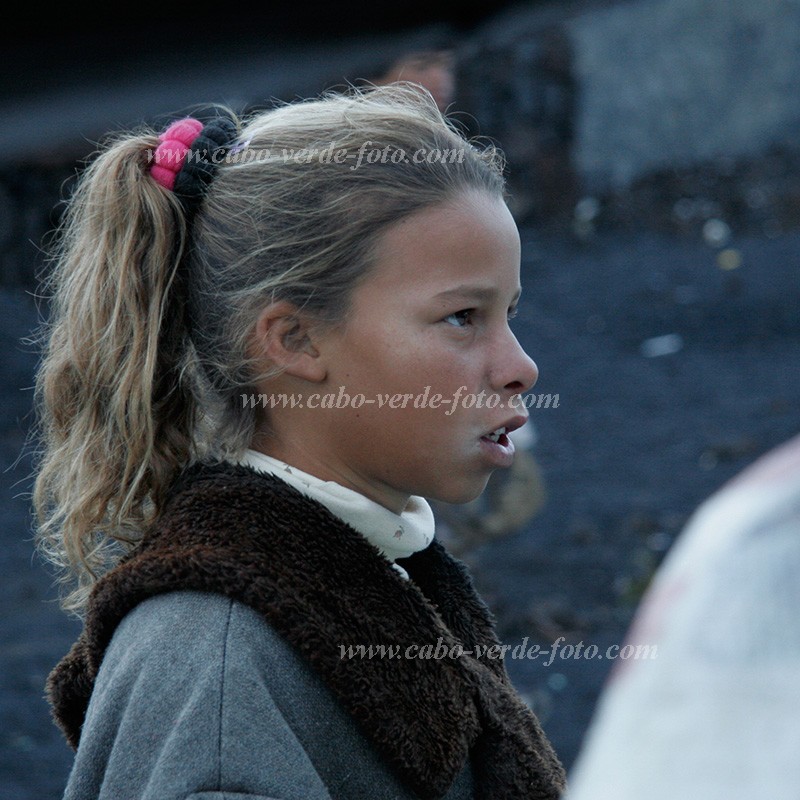 Fogo : Ch das Caldeiras : menina : People ChildrenCabo Verde Foto Gallery