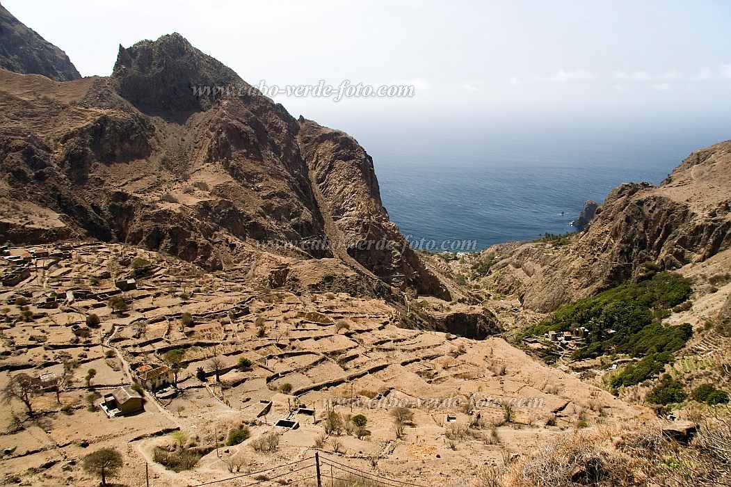 Brava : Faj d gua : paisagem : Landscape MountainCabo Verde Foto Gallery