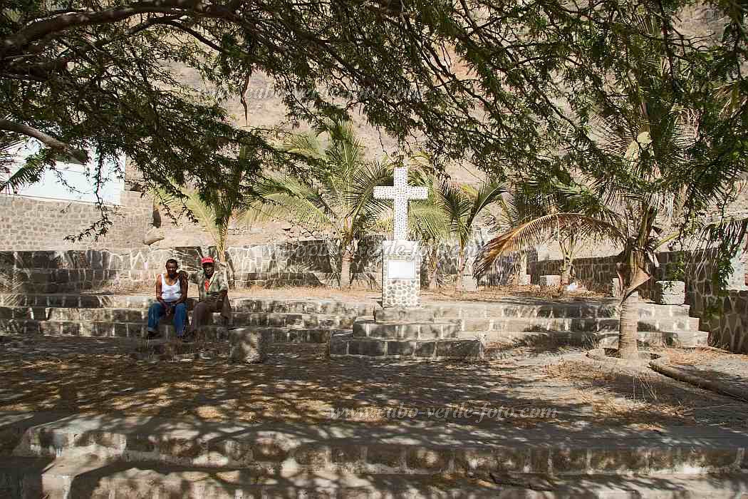 Insel: Brava  Wanderweg:  Ort: Faj d gua Motiv: Denkmal Motivgruppe: Technology Architecture © Florian Drmer www.Cabo-Verde-Foto.com