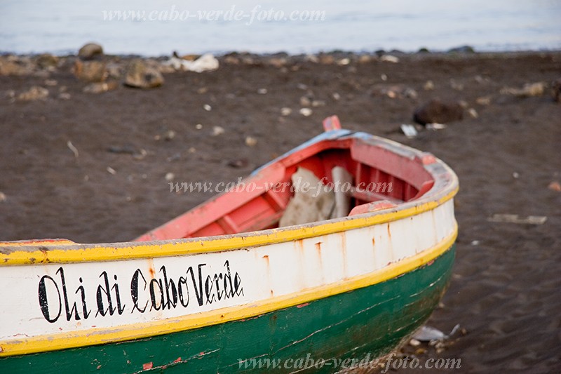 So Nicolau : Tarrafal : boat : Landscape SeaCabo Verde Foto Gallery