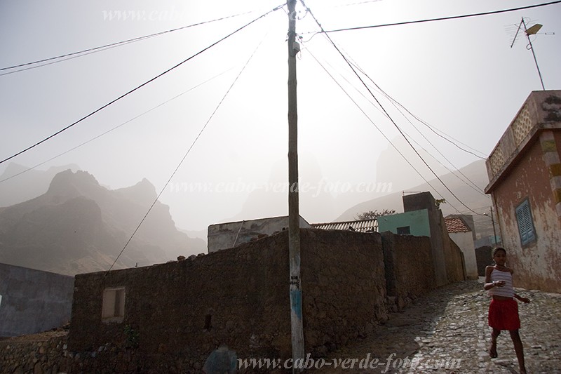 Insel: So Nicolau  Wanderweg:  Ort: Praia Branca Motiv: Stadt Motivgruppe: Landscape Town © Florian Drmer www.Cabo-Verde-Foto.com