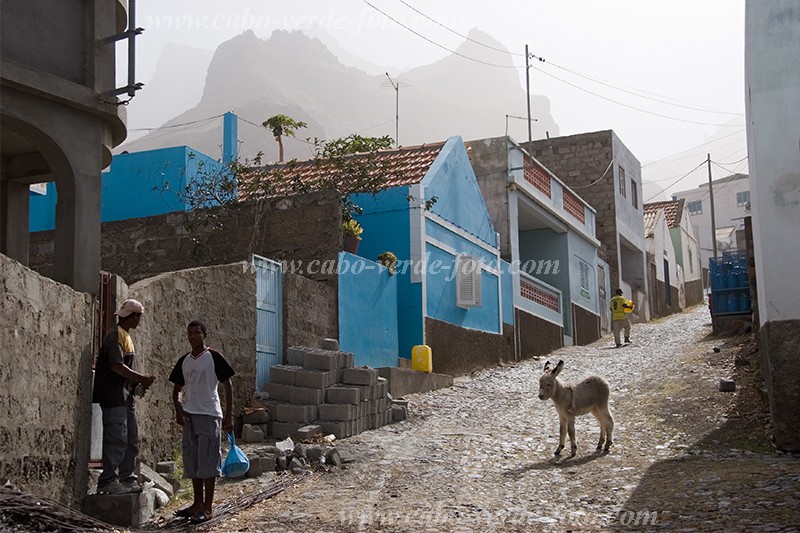 Insel: So Nicolau  Wanderweg:  Ort: Praia Branca Motiv: Stadt Motivgruppe: Landscape Town © Florian Drmer www.Cabo-Verde-Foto.com