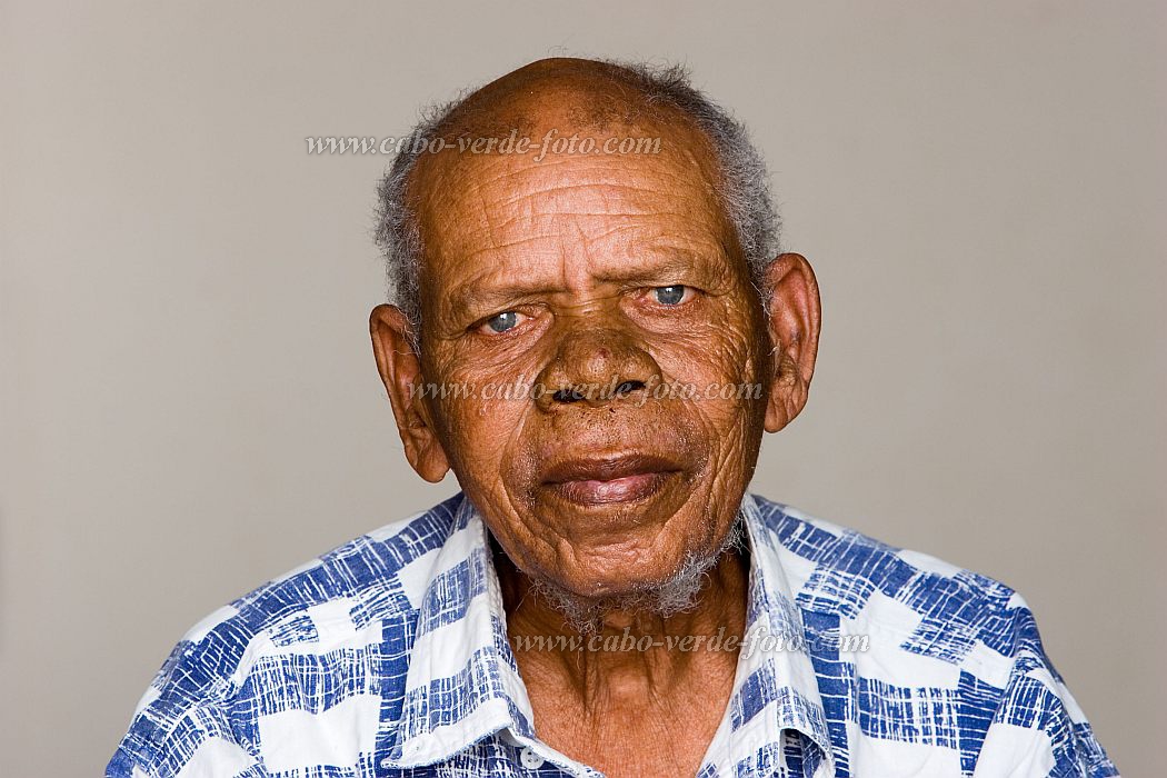 So Vicente : Mindelo : retrato : People ElderlyCabo Verde Foto Gallery