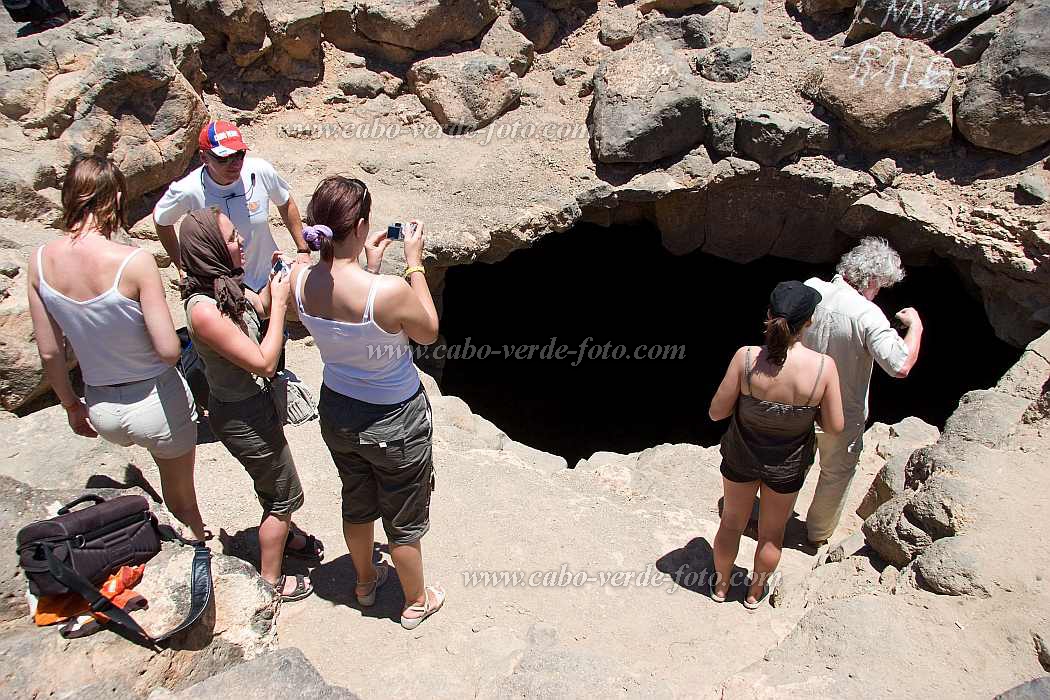 Sal : Buracona : litoral rochosa : Landscape SeaCabo Verde Foto Gallery