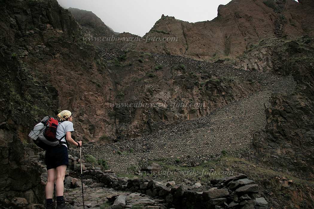 Santo Anto :  : hiking trail : Landscape MountainCabo Verde Foto Gallery