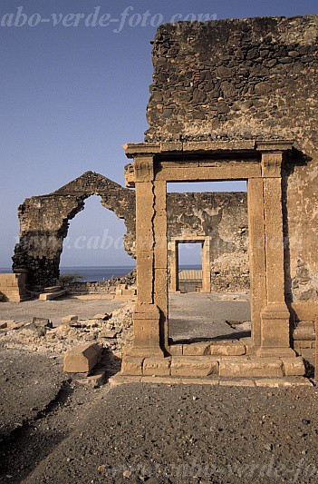 Santiago : Cidade Velha : S Catedral : Landscape TownCabo Verde Foto Gallery