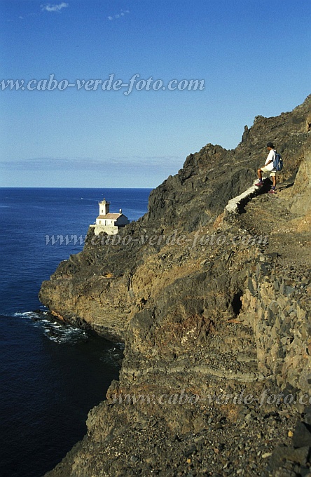 So Vicente : Farol Sao Pedro : Hiking trail : Landscape SeaCabo Verde Foto Gallery