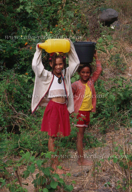 S�o Nicolau : Talho de Baixo : child : People ChildrenCabo Verde Foto Gallery