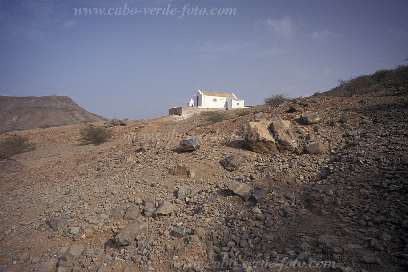Boa Vista : Povacao Velha : church : Landscape MountainCabo Verde Foto Gallery
