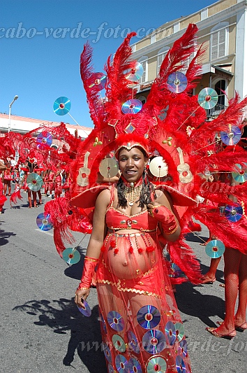 So Vicente : Mindelo : Carneval dancer pregnant : LandscapeCabo Verde Foto Gallery