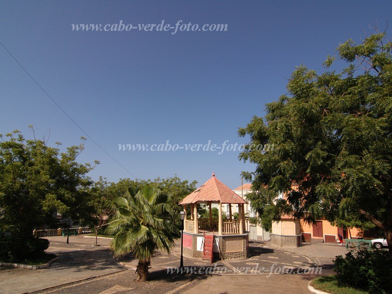 Fogo : So Filipe : square : Landscape TownCabo Verde Foto Gallery