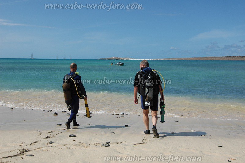 Boa Vista : Sal Rei : diver : People RecreationCabo Verde Foto Gallery