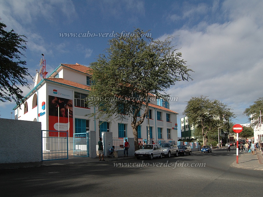 Insel: So Vicente  Wanderweg: - Ort: Mindelo Motiv: historisches Gebude der Telegrafen Gesellschaft "The new building" Motivgruppe: History © Pitt Reitmaier www.Cabo-Verde-Foto.com