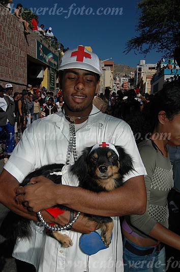 S�o Vicente : Mindelo : Carneval dog : People RecreationCabo Verde Foto Gallery