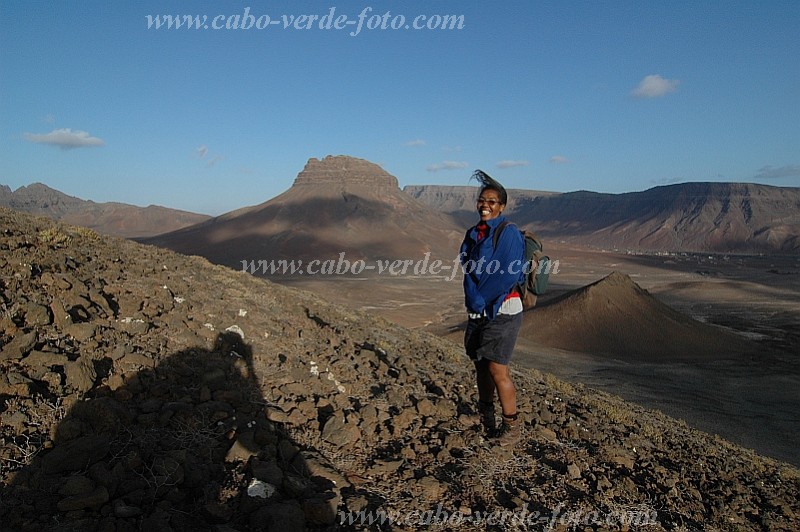 Insel: S�o Vicente  Wanderweg:  Ort: Vulc�o Viana Motiv: Sonntagmorgen am Vulkan Motivgruppe: Landscape Mountain &copy; Pitt Reitmaier www.Cabo-Verde-Foto.com