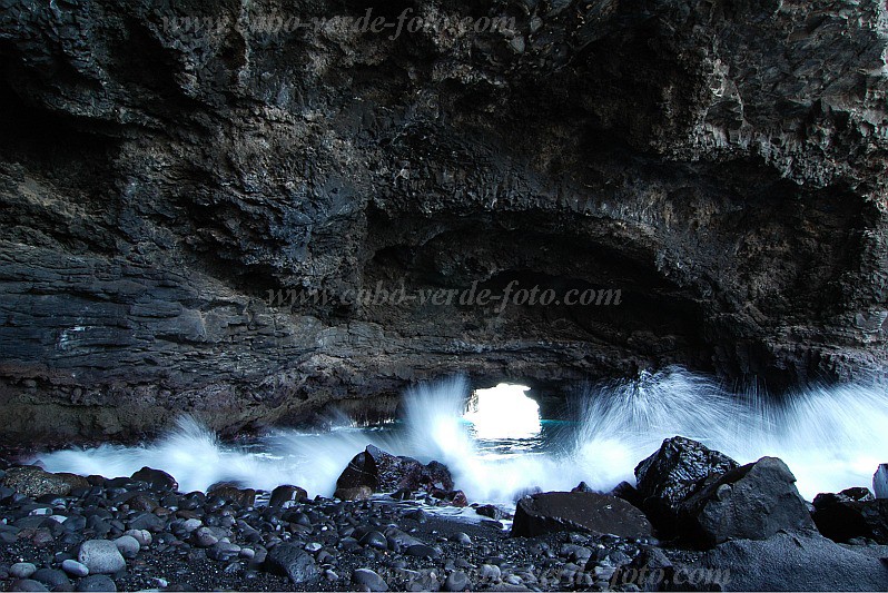 Santiago : Aguas Belas : hollow : Landscape SeaCabo Verde Foto Gallery