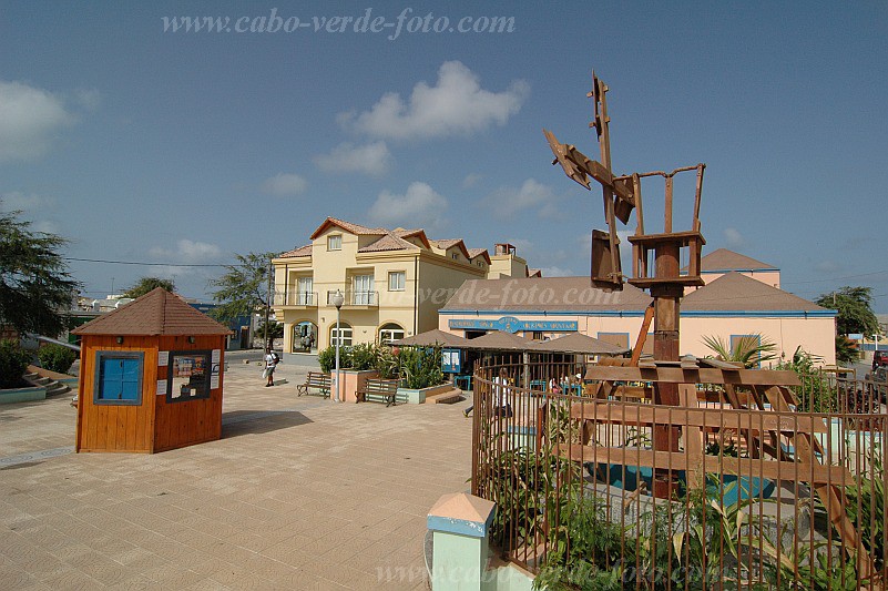 Insel: Sal  Wanderweg:  Ort: Santa Maria Motiv: Platz Motivgruppe: Landscape Town © Pitt Reitmaier www.Cabo-Verde-Foto.com