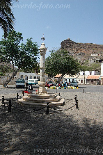 Santiago : Cidade Velha : pillory : Landscape TownCabo Verde Foto Gallery