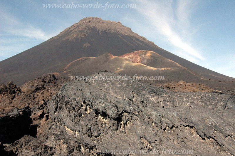 Insel: Fogo  Wanderweg:  Ort: Ch� das Caldeiras Motiv: Vulkan Motivgruppe: Landscape Mountain &copy; Pitt Reitmaier www.Cabo-Verde-Foto.com
