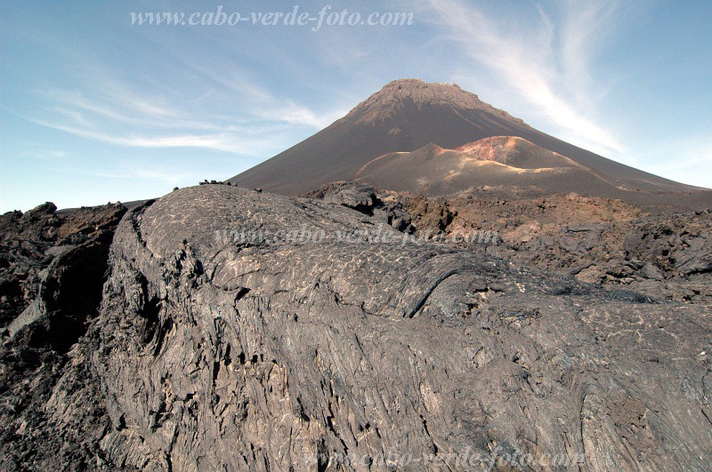 Insel: Fogo  Wanderweg:  Ort: Ch� das Caldeiras Motiv: Vulkan Motivgruppe: Landscape Mountain &copy; Pitt Reitmaier www.Cabo-Verde-Foto.com