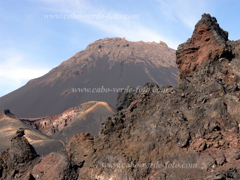 Insel: Fogo  Wanderweg:  Ort: Ch� das Caldeiras Motiv: Vulkan Motivgruppe: Landscape Mountain &copy; Pitt Reitmaier www.Cabo-Verde-Foto.com