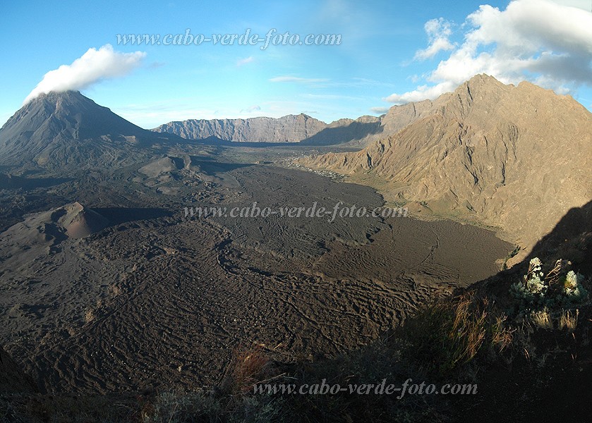 Fogo : Bordeira : volcano : Landscape MountainCabo Verde Foto Gallery