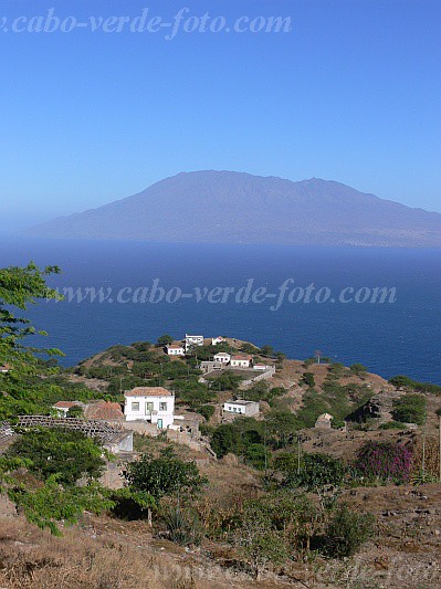 Brava : Santa Barbara :  view to Fogo : LandscapeCabo Verde Foto Gallery