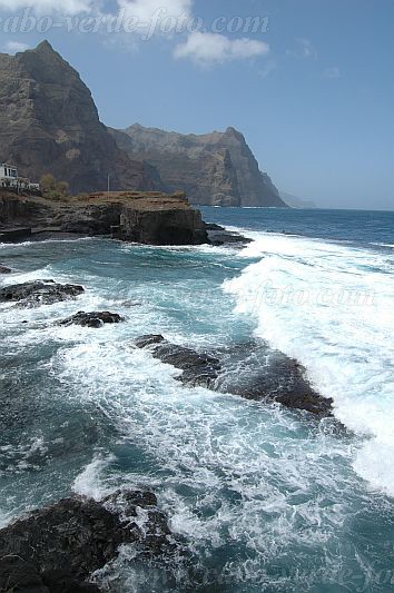 Santo Anto : Ponta do Sol : onda : Landscape SeaCabo Verde Foto Gallery