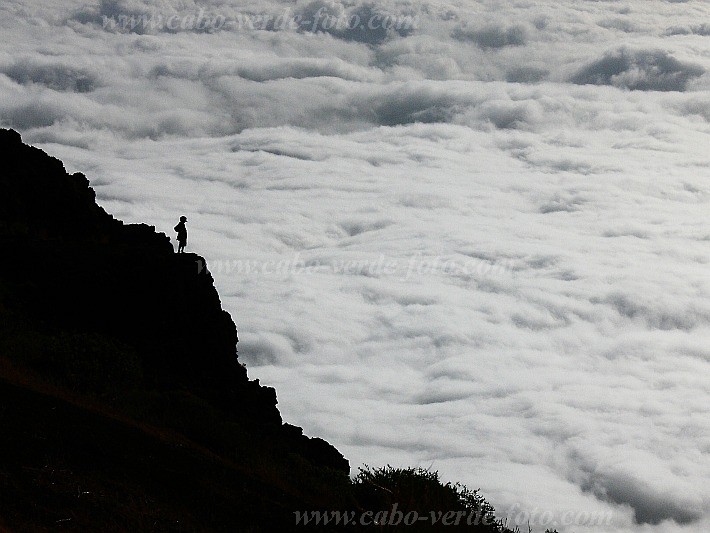 Insel: Fogo  Wanderweg:  Ort: Bordeira Monte Gomes Motiv: Wolken Motivgruppe: Landscape Mountain © Pitt Reitmaier www.Cabo-Verde-Foto.com