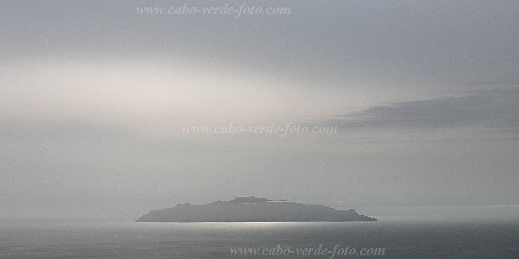 Fogo : Serrado : view to Brava : Landscape SeaCabo Verde Foto Gallery