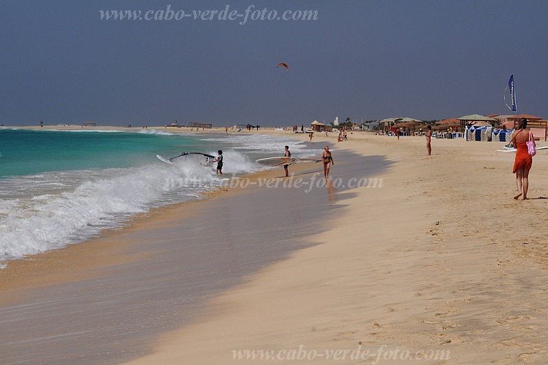 Insel: Sal  Wanderweg:  Ort: Santa Maria Motiv: Strand Motivgruppe: People Recreation © Pitt Reitmaier www.Cabo-Verde-Foto.com
