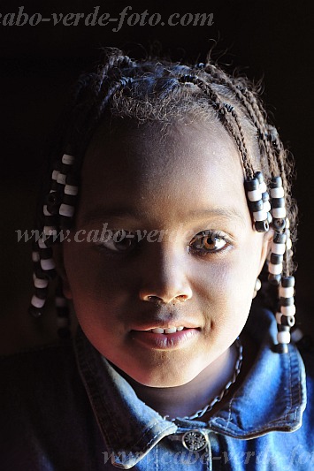 Santo Anto : Bolona : child : People ChildrenCabo Verde Foto Gallery