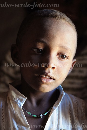 Santo Anto : Bolona : child : People ChildrenCabo Verde Foto Gallery