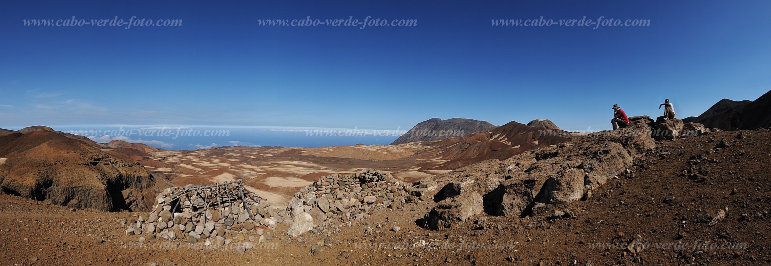 Santo Anto : Campo Redondo : deserto vulco : Landscape MountainCabo Verde Foto Gallery