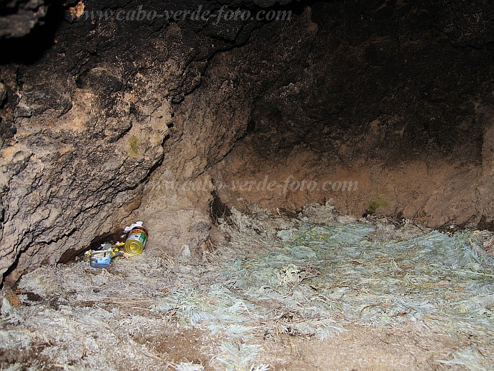 Fogo : Bordeira : cave : Landscape MountainCabo Verde Foto Gallery