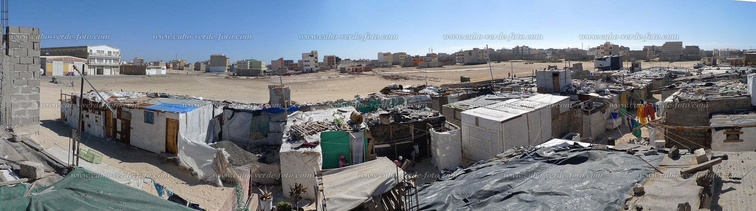 Boa Vista : Sal Rei Barraca : Slum area : Landscape TownCabo Verde Foto Gallery