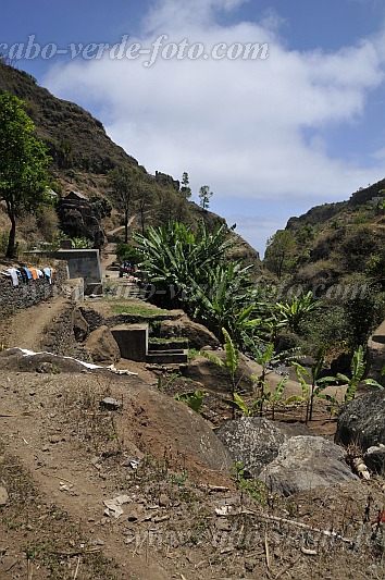 Santo Anto : Santa Isabel de Baixo Estraga : aldeia : LandscapeCabo Verde Foto Gallery