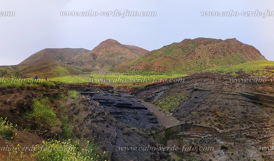 Insel: Santo Ant�o  Wanderweg:  Ort: Ch� de Cavouco preto Norte Motiv: Vulkanlandschaft Motivgruppe: Landscape Mountain &copy; Pitt Reitmaier www.Cabo-Verde-Foto.com