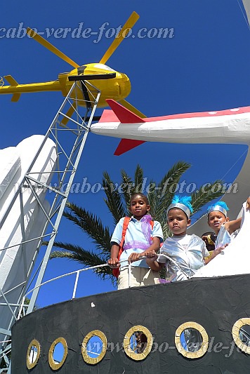 So Vicente : Mindelo : carnival children : People RecreationCabo Verde Foto Gallery