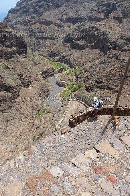 Santo Anto : Ribeira Alta : caminho vicinal : Landscape MountainCabo Verde Foto Gallery