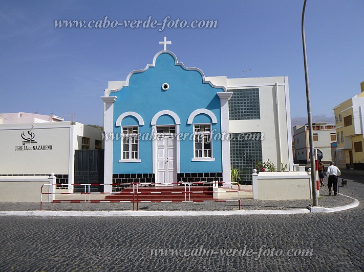 Santo Anto : Porto Novo : Protestant church : LandscapeCabo Verde Foto Gallery