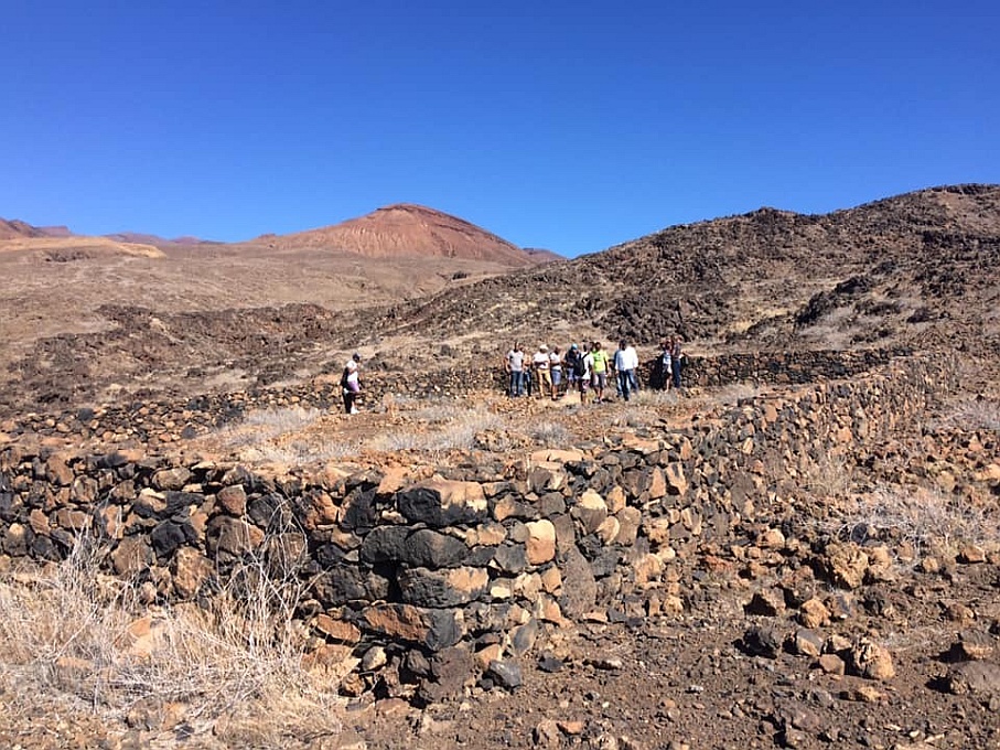 Santo Anto : Canjana Praia Formosa : graveyard in Canjana : History siteCabo Verde Foto Gallery