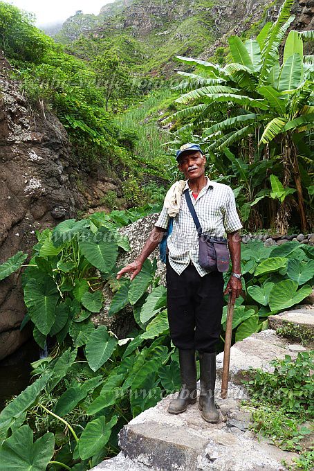 Santo Anto : Ribeira de Lombo de Pico : peasant : LandscapeCabo Verde Foto Gallery