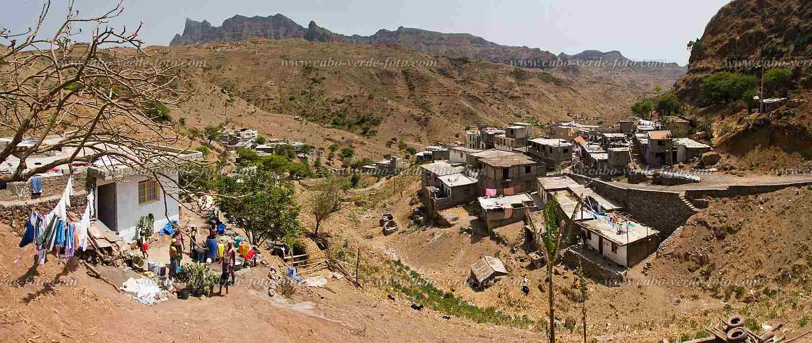 Santiago :  :  : Landscape TownCabo Verde Foto Gallery