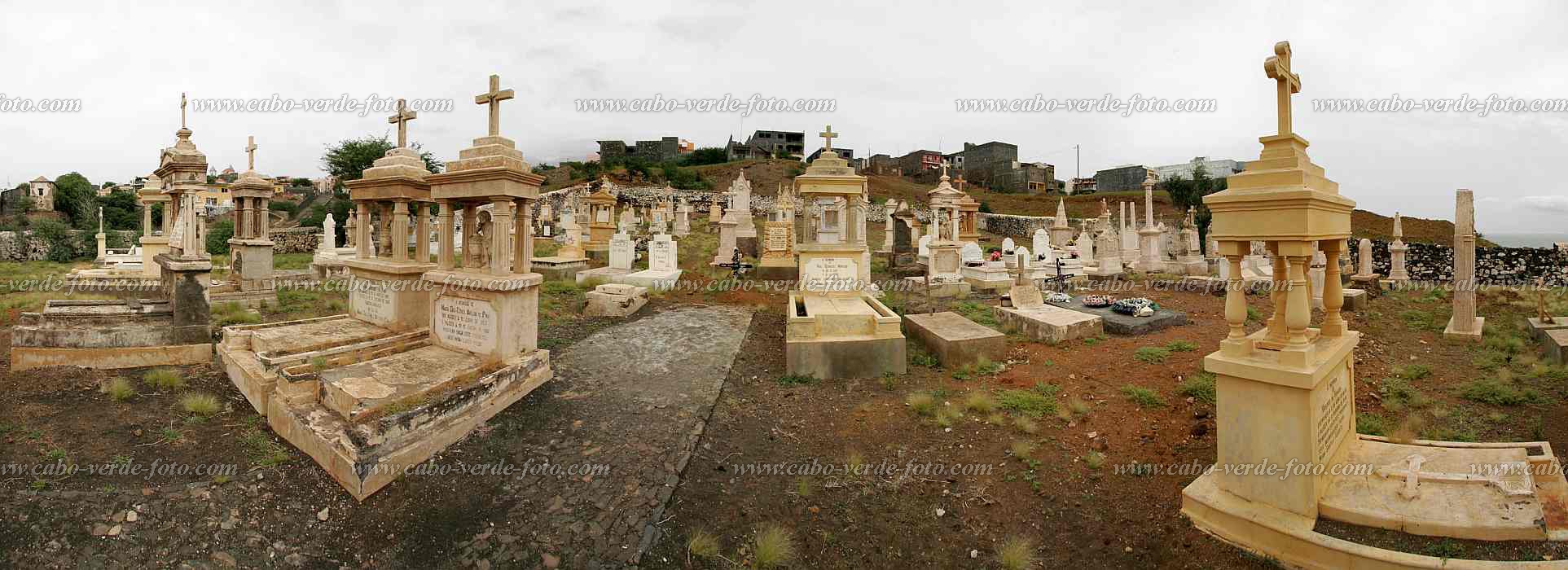 Fogo : So Filipe : graveyard : Landscape TownCabo Verde Foto Gallery